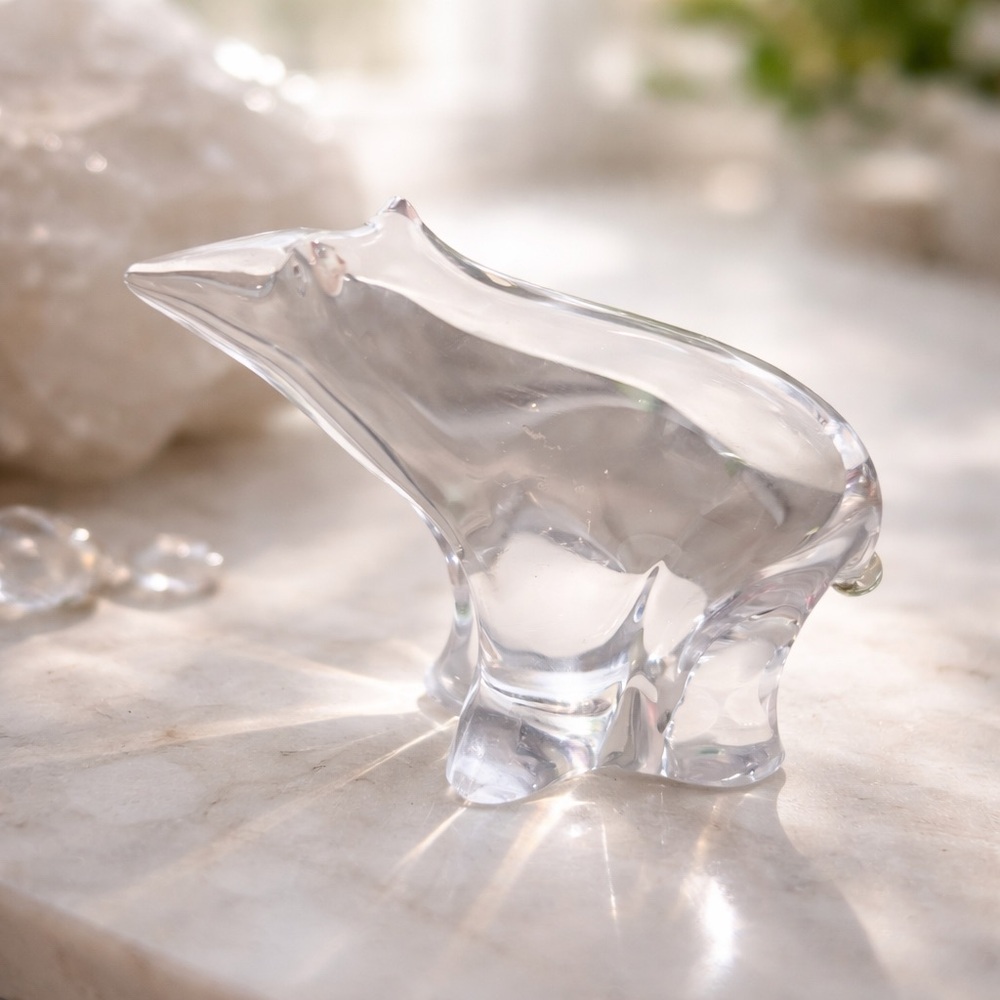 VINTAGE Lead Crystal Glass Made in Sweden Polar Bear Figurine Collectible